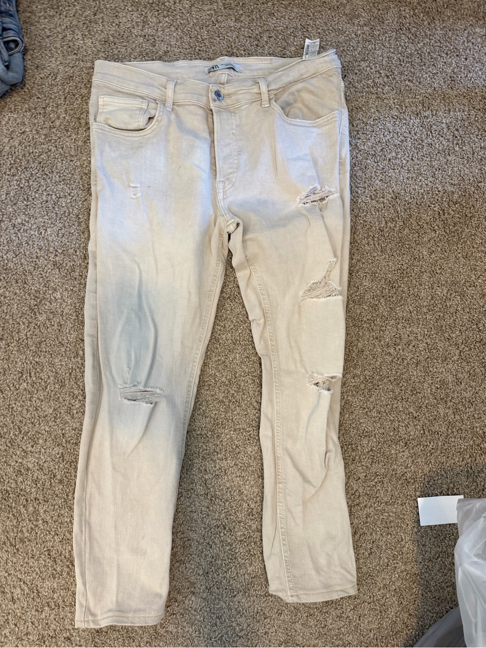 Zara Men's Skinny Ripped Beige Jeans